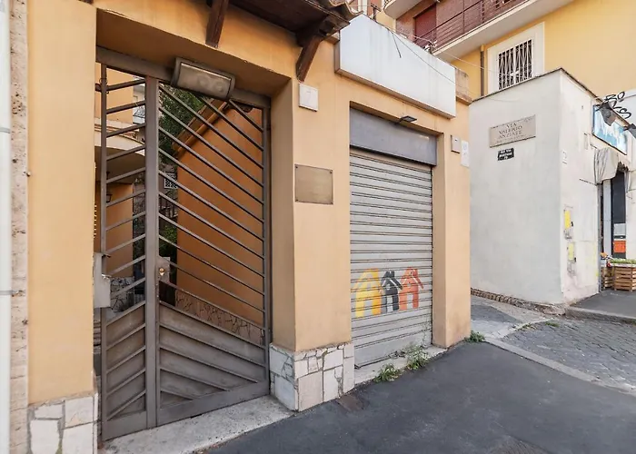 Penthouse With Terrace Close To Vatican